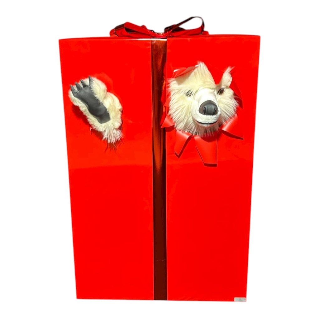 [10379L] OURS BLANC LÉON CACHE DANS LE PAQUET